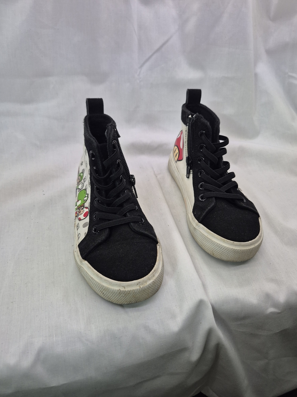 Nintendo Black High-Top Kids Sneakers with Character Print‎